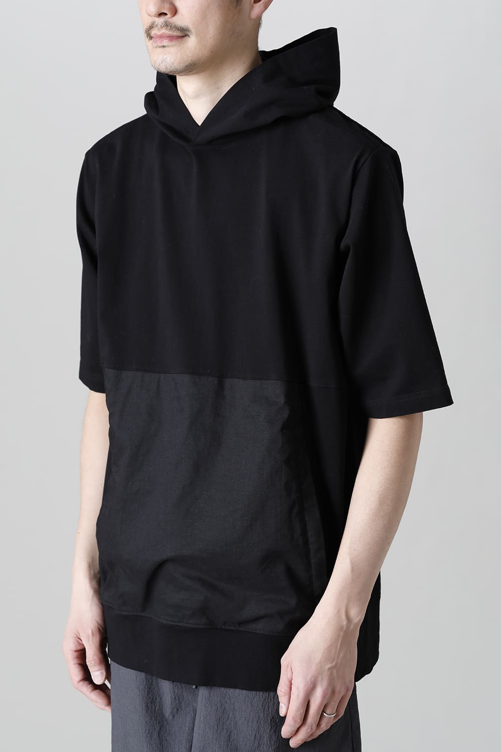 Pullover Hoodie Black