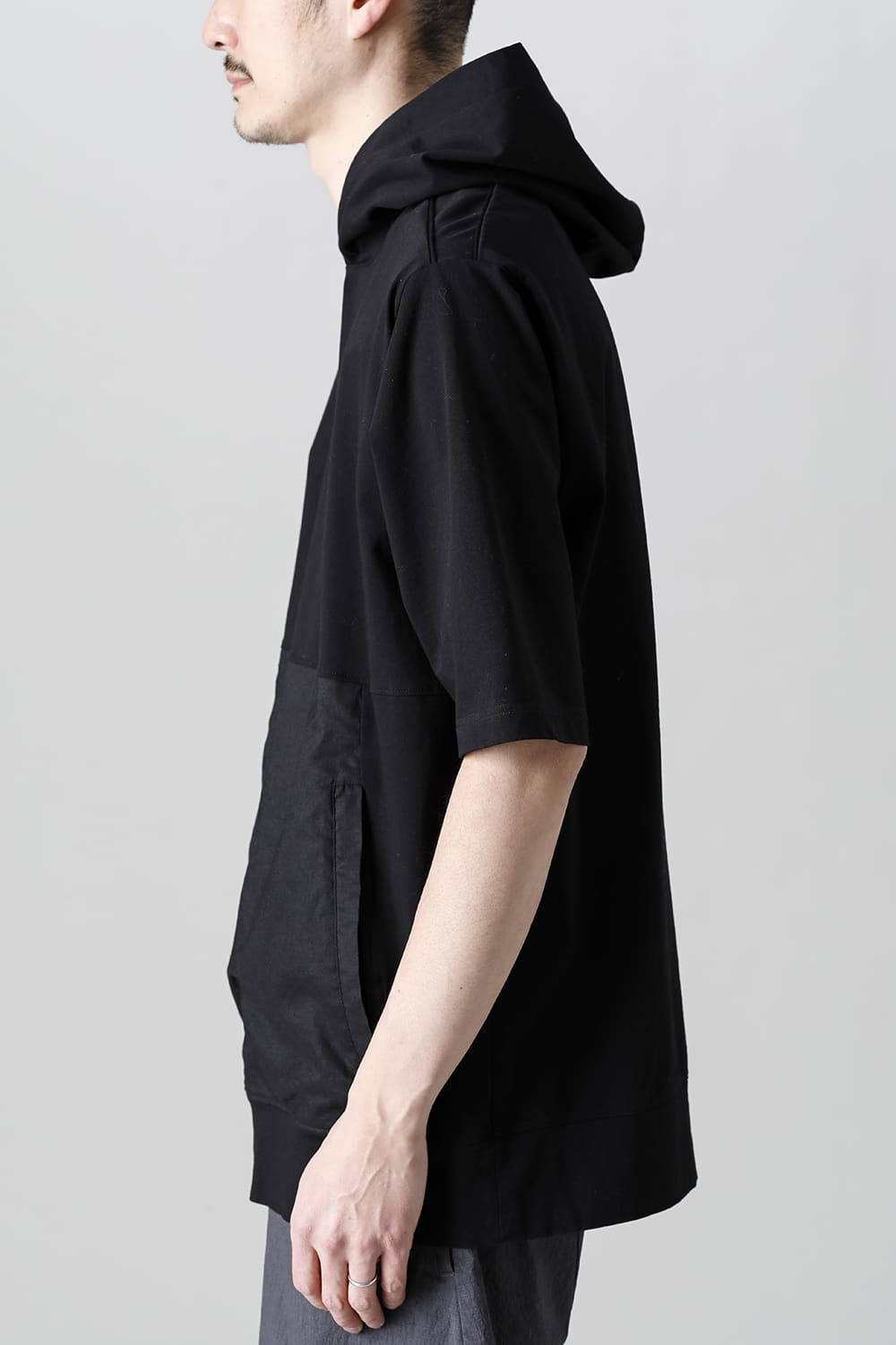 Pullover Hoodie Black