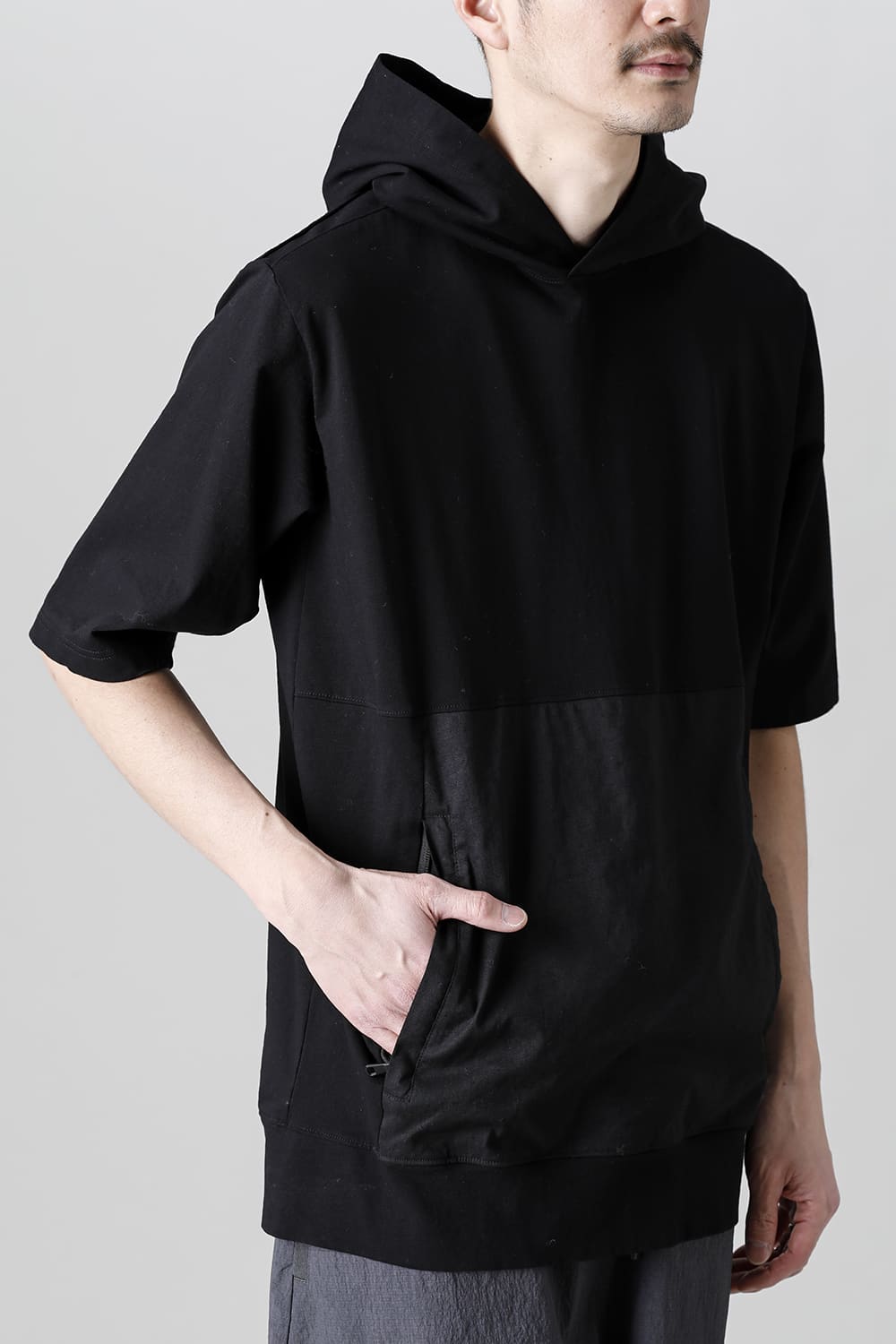 Pullover Hoodie Black