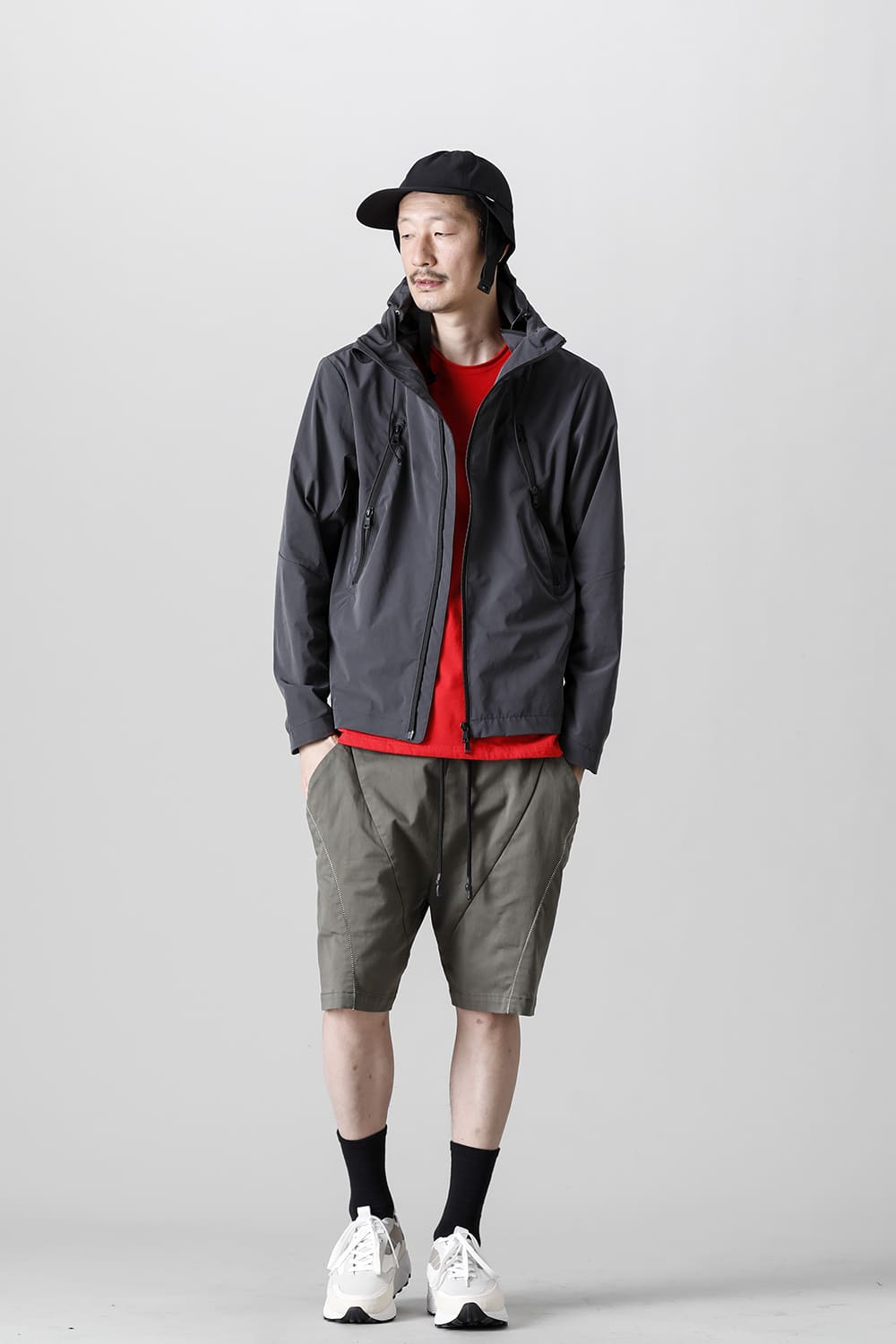 Revolution Solid Shorts Army Khaki