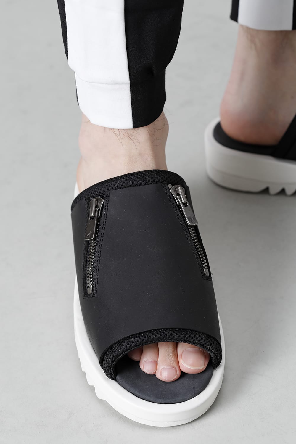 Sneaker Sandal Black