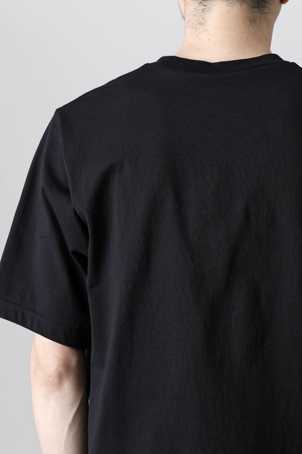 Side Pocket T Black