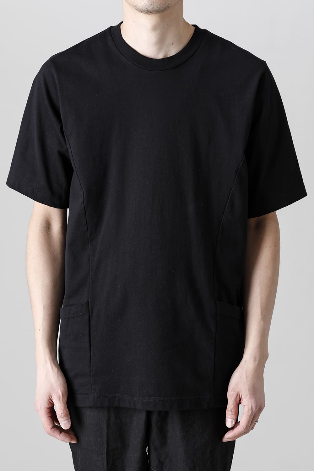 Side Pocket T Black