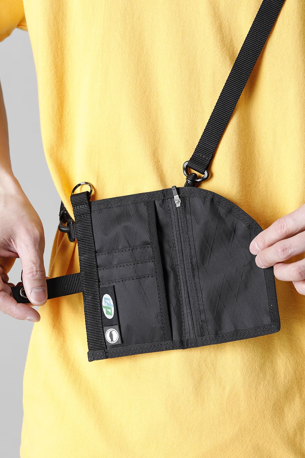 Mobile Pouch