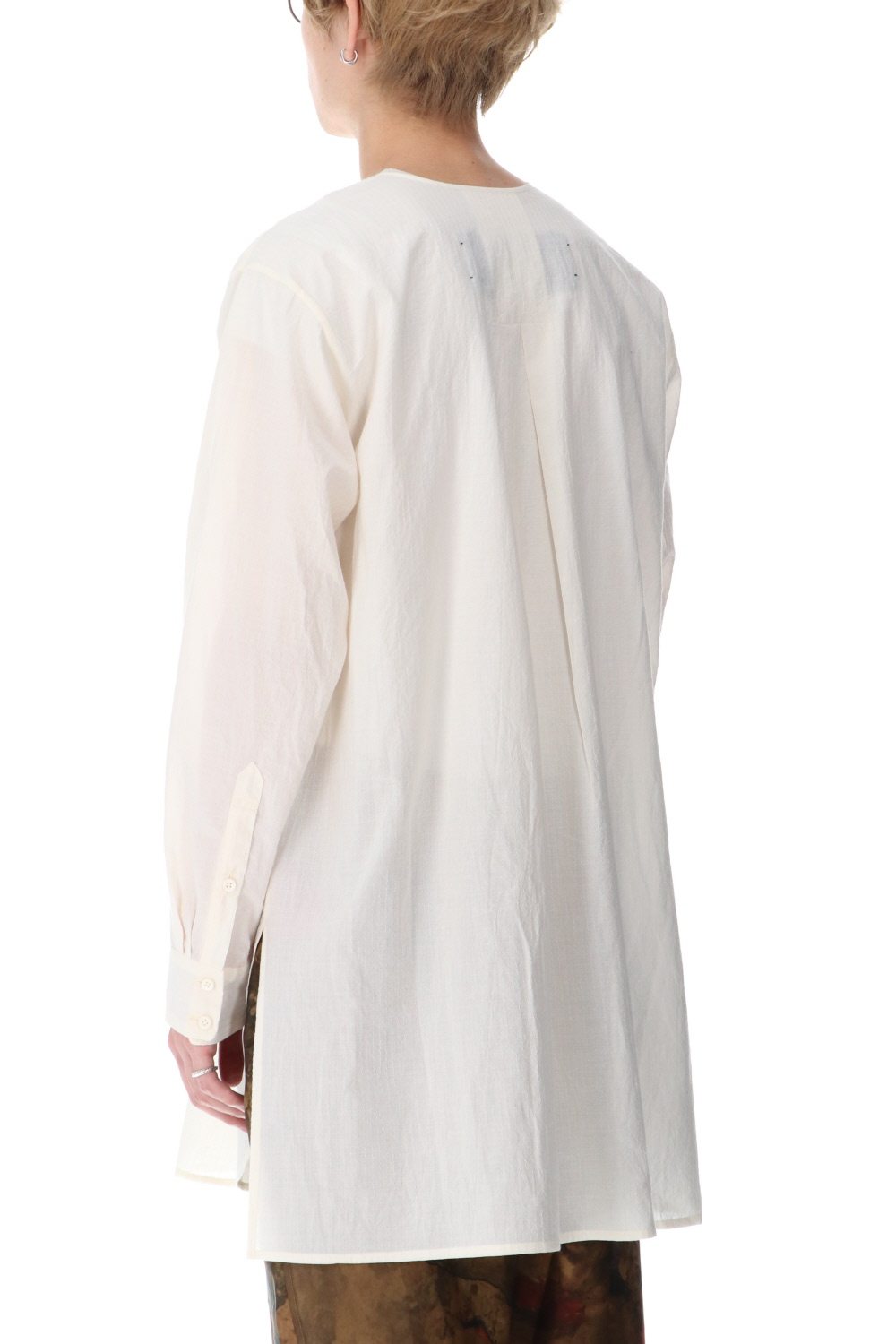 NO COLLAR TRIXIE TOP EMPATA