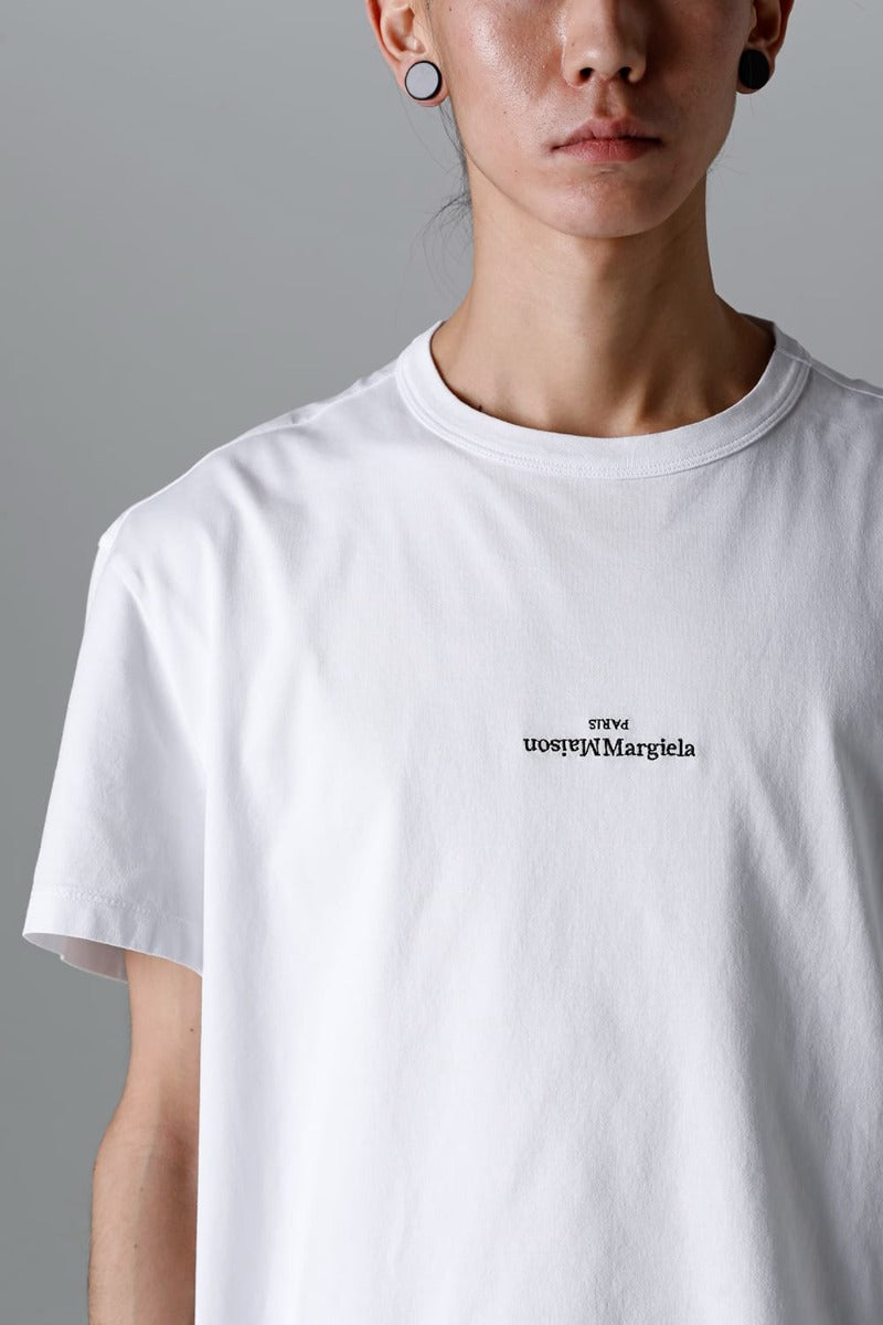 Reversed Logo T-Shirt White / Black Embroidery
