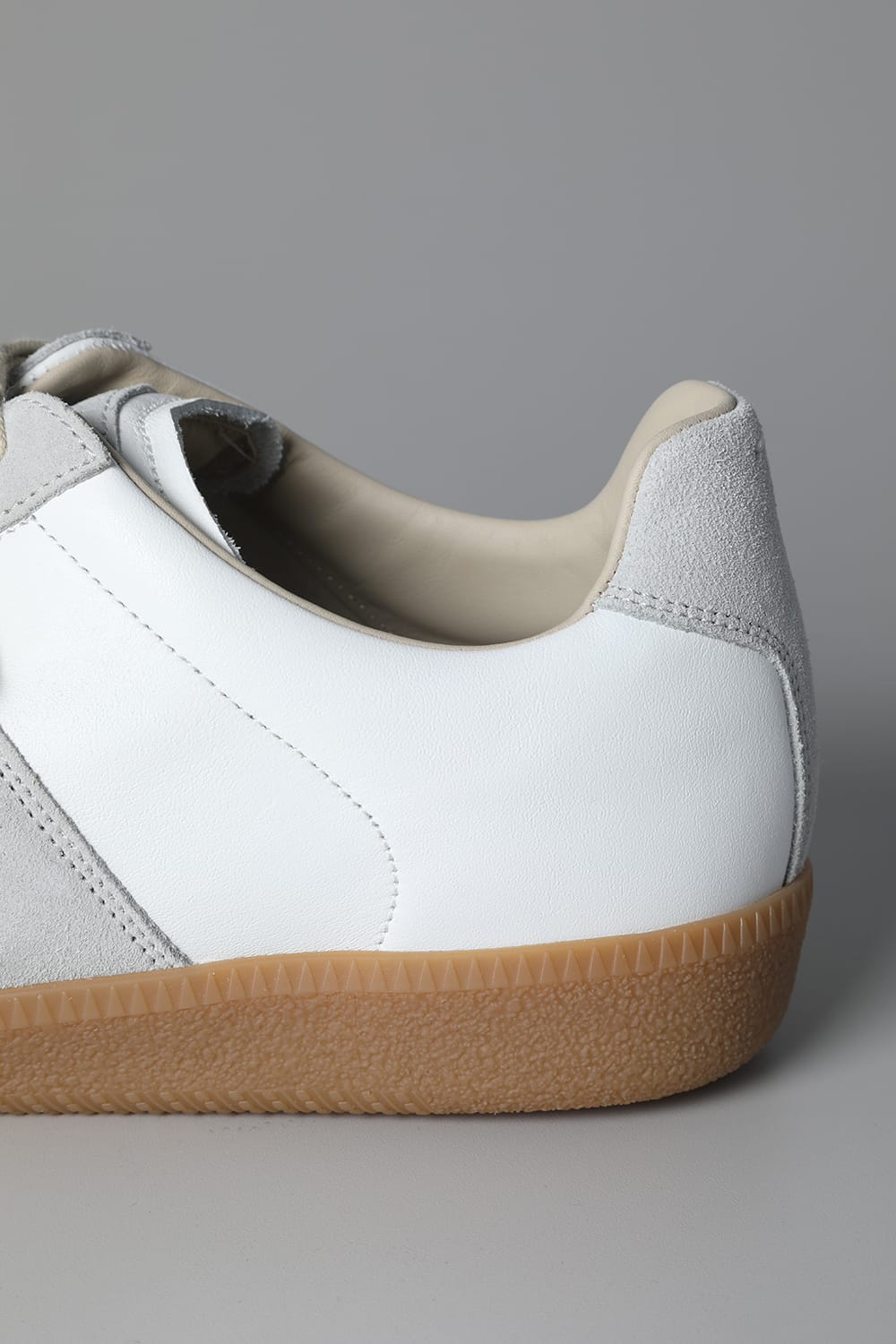 レプリカ ロートップ スニーカー