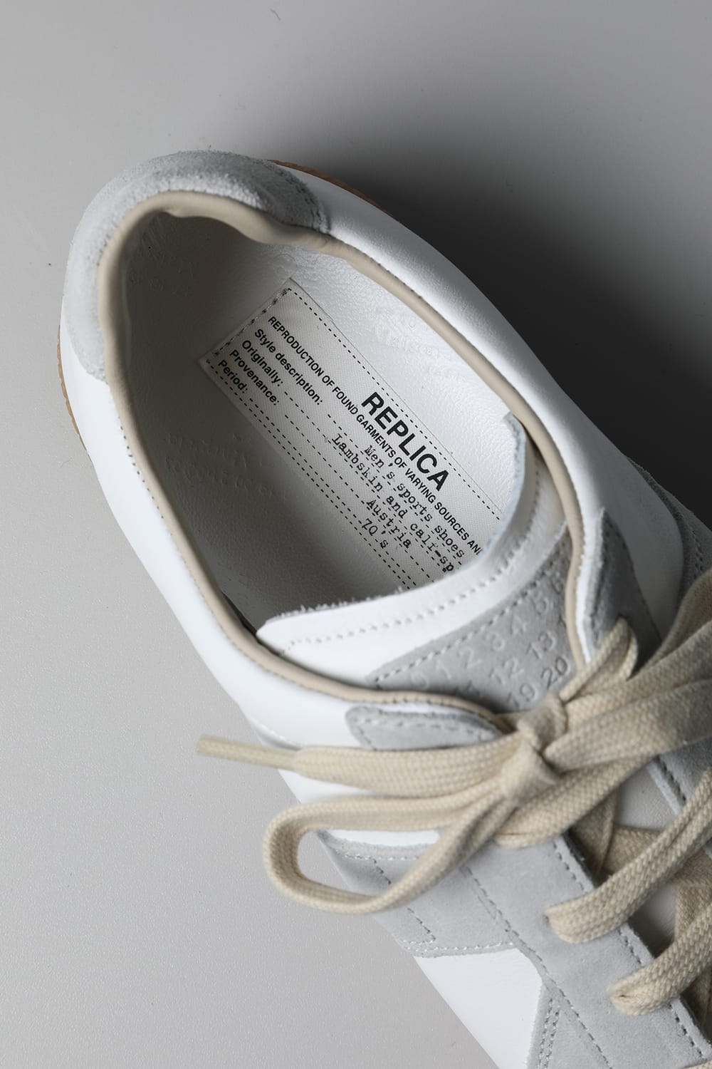 レプリカ ロートップ スニーカー