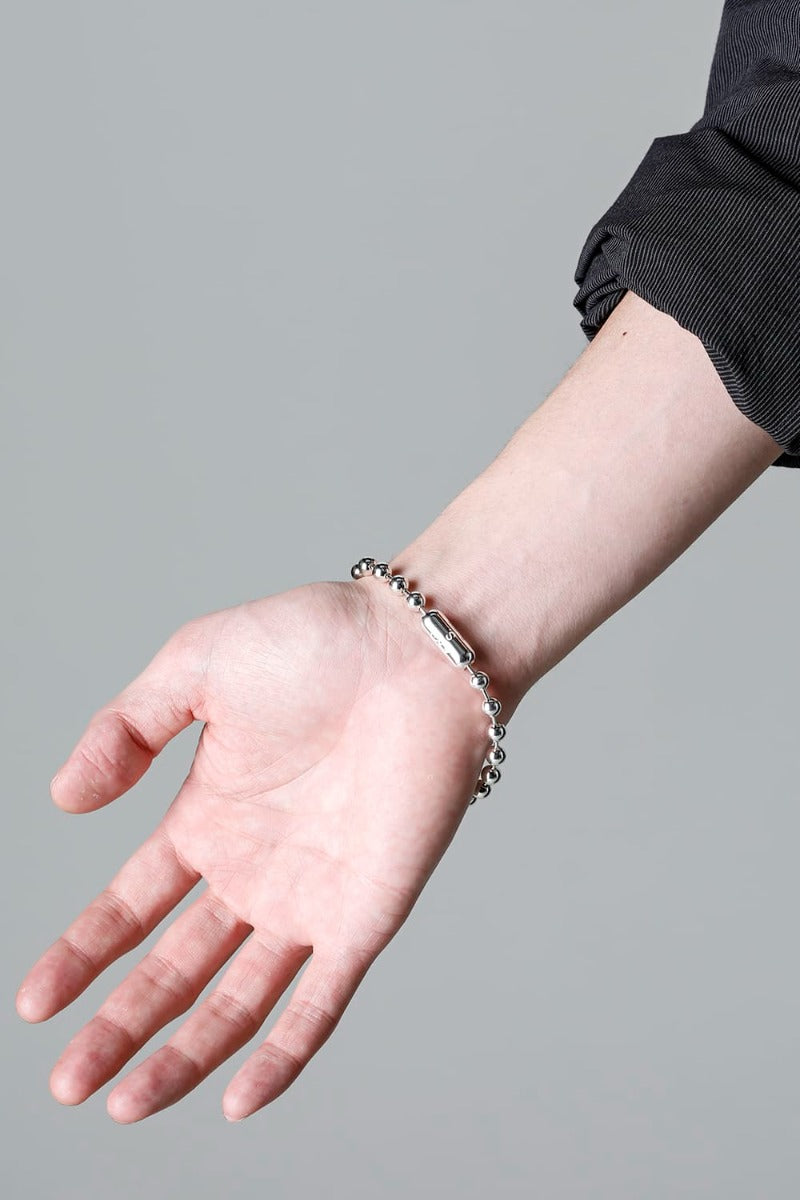 ball chain bracelet. -L- regular SIlver