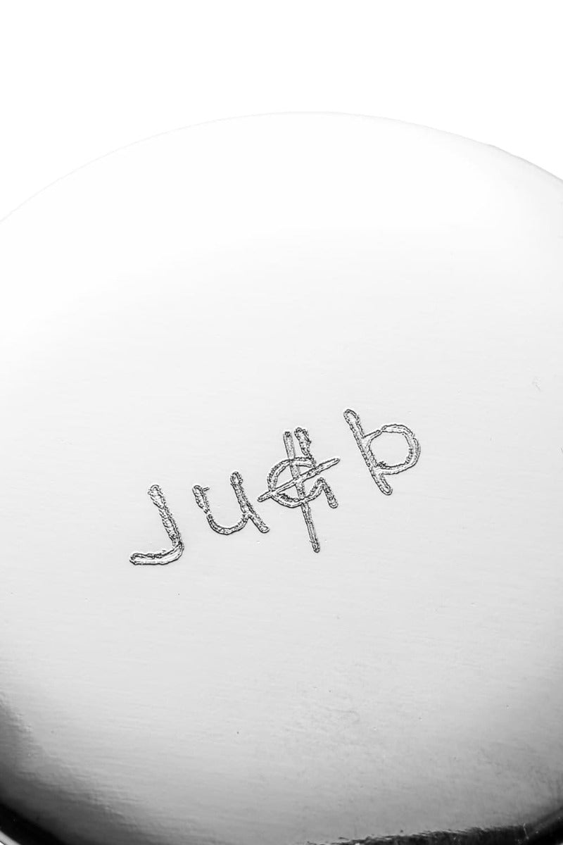 judb metal badge. (small) Silver