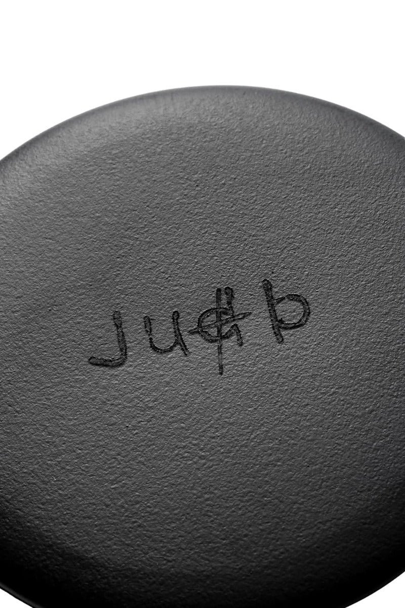 judb metal badge. (medium) Black