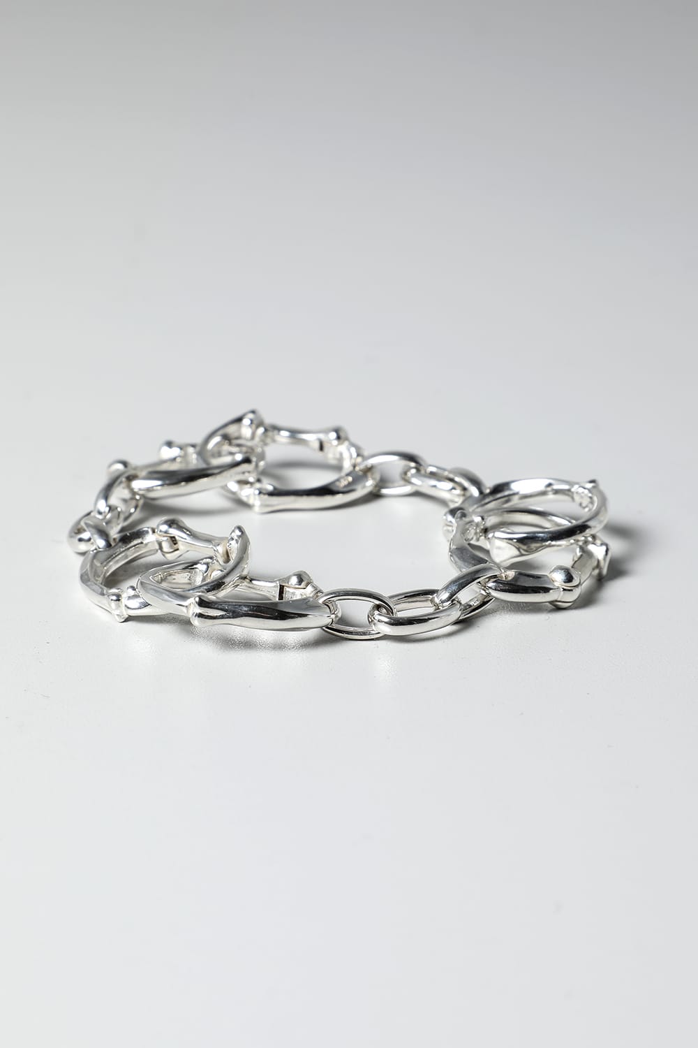 Bone Shaped Carabiner Bracelet.-S- Silver