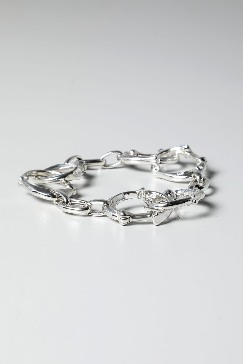 Bone Shaped Carabiner Bracelet.-S- Silver