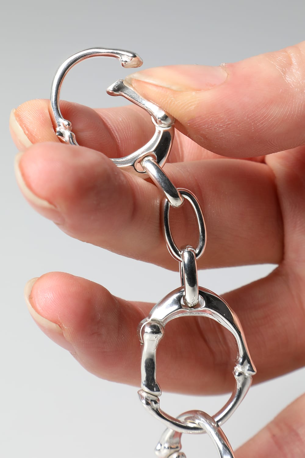 Bone Shaped Carabiner Bracelet.-S- Silver