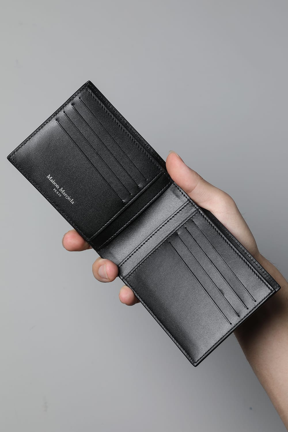 ミディアム フリップ フラップ ウォレット