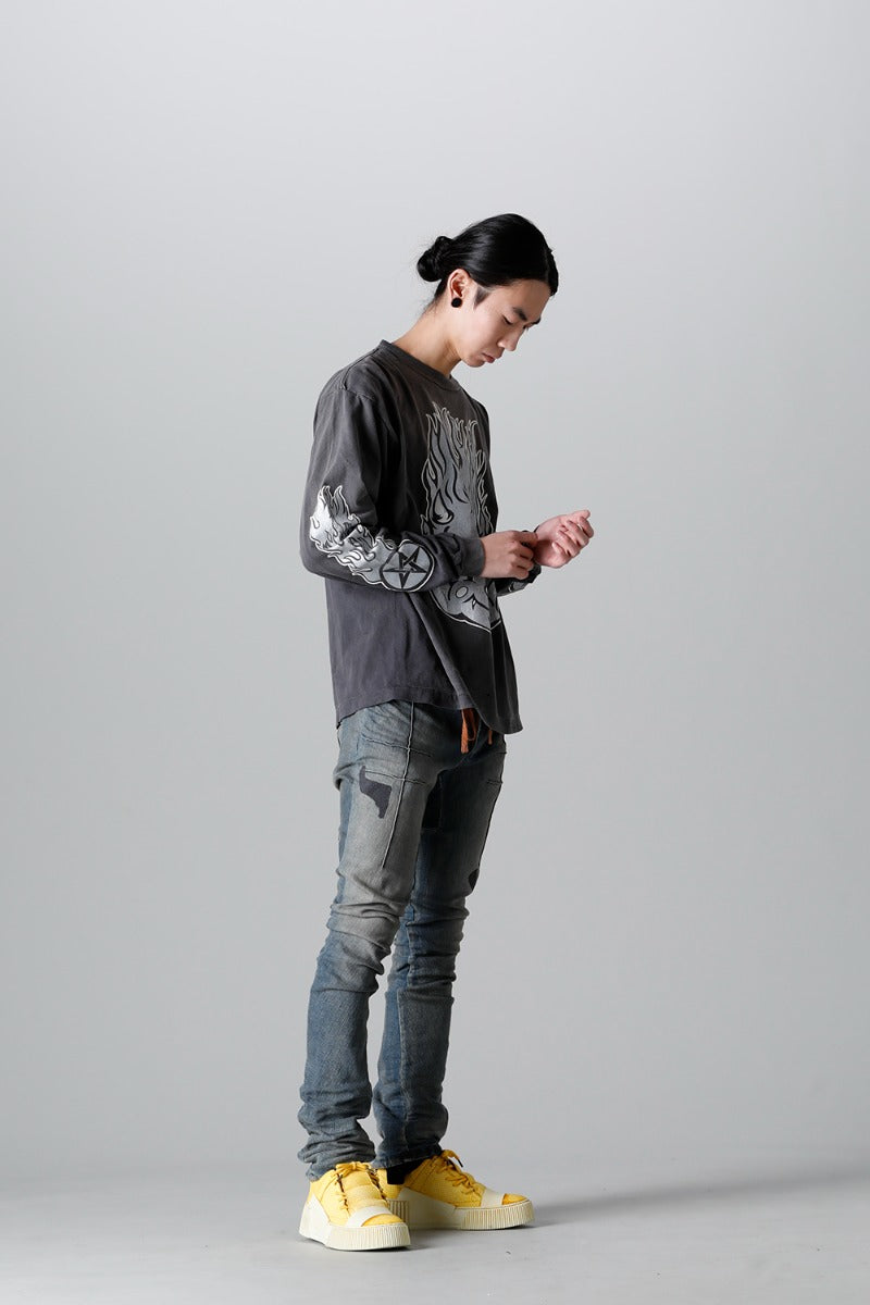 Fire Baby ロングスリーブ Tシャツ