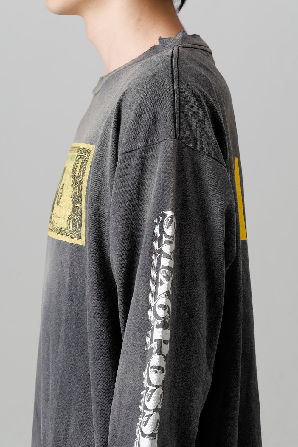 KOSUKE KAWAMURA × ©SAINT M×××××× KMR Long sleeve T-shirt