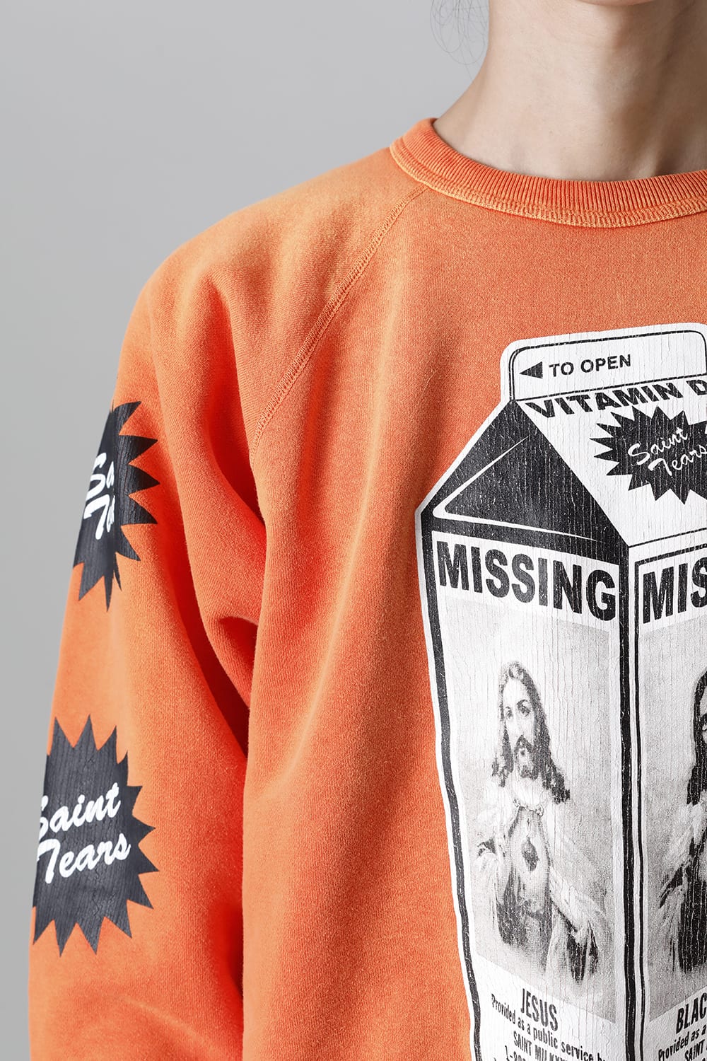 DENIM TEARS × ©SAINT M×××××× "SAINT TEARS" MILK PACK Raglan sleeve Sweat shirt