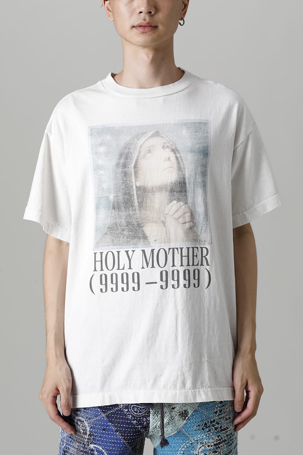HOLY MOTHER Short sleeve T-shirt