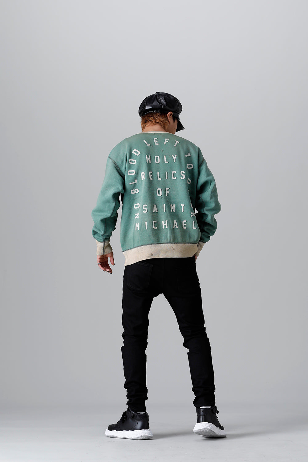 Holy Relics Felt Raglan sleeve Sweat shirt