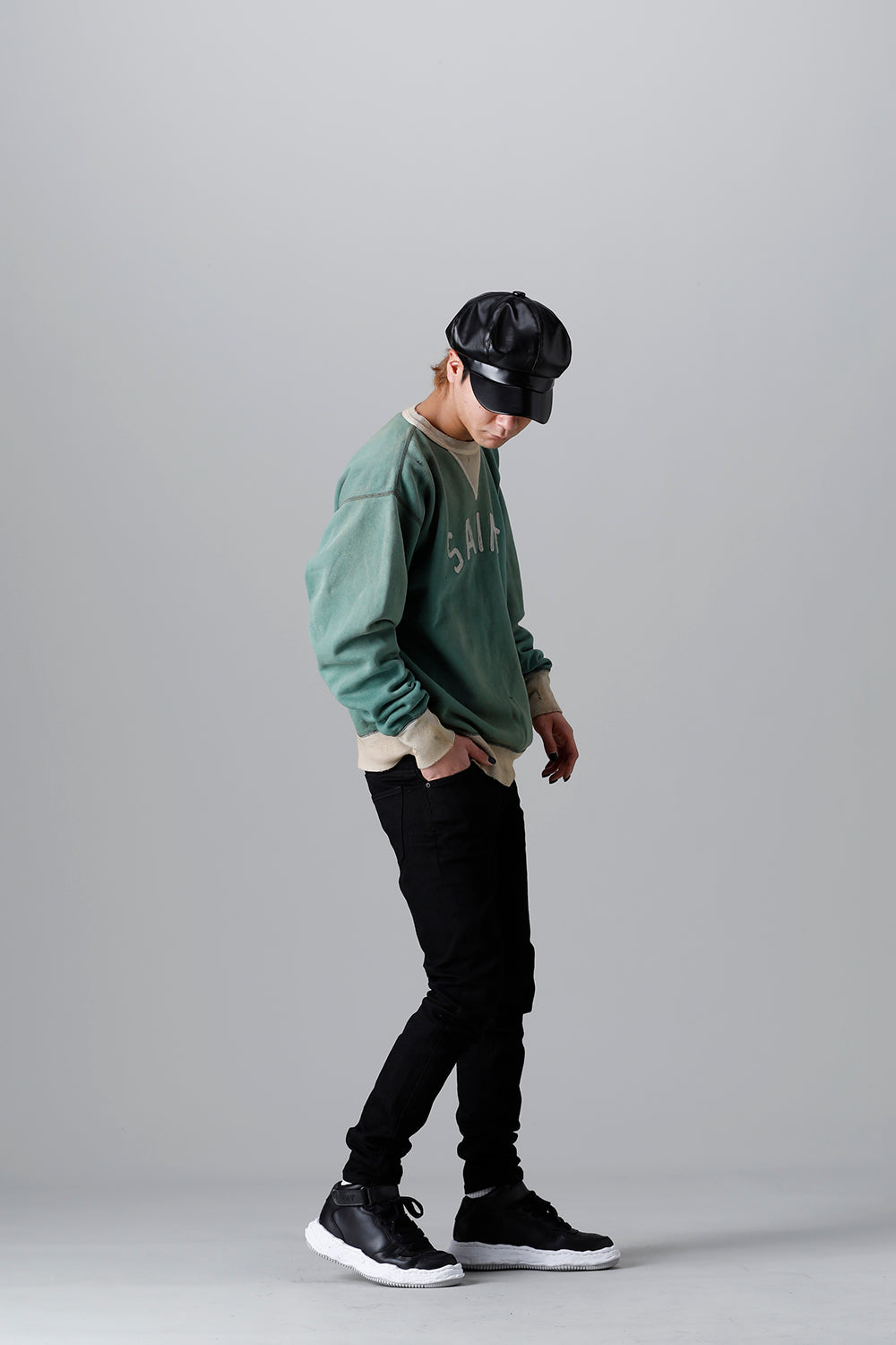 Holy Relics Felt Raglan sleeve Sweat shirt