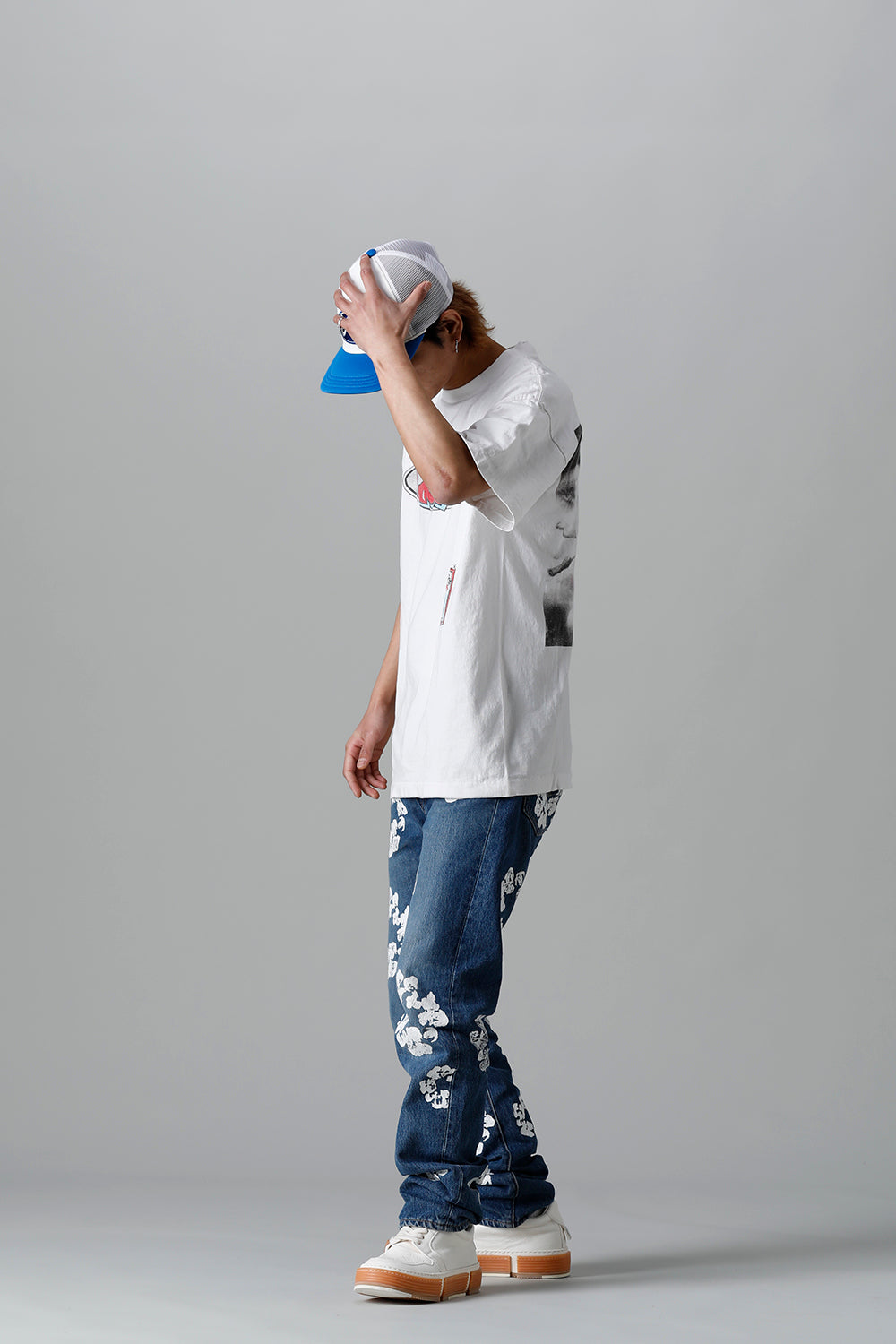 LOVE ショートスリーブTシャツ