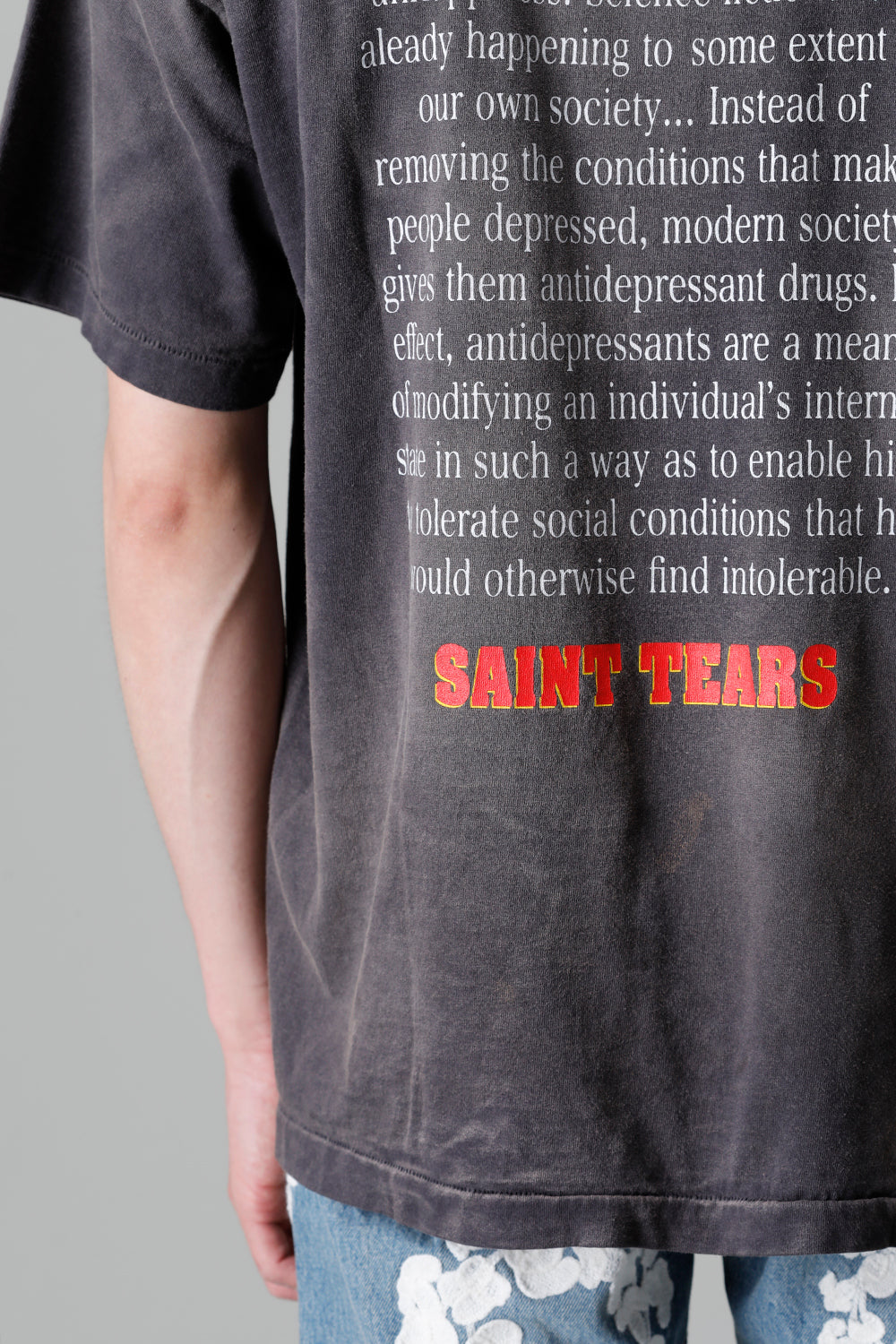 DENIM TEARS × ©SAINT M×××××× "SAINT TEARS" PURPLELP F Short sleeve T-shirt