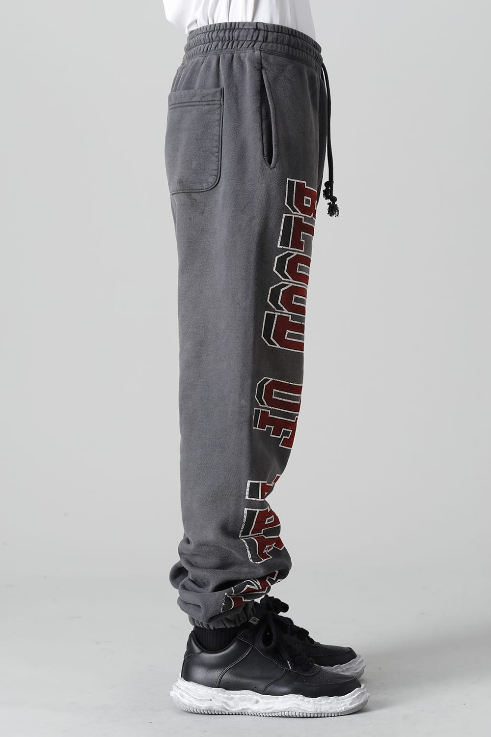 DENIM TEARS × ©SAINT M×××××× "SAINT TEARS" HOLY GRAIL Sweat pants Black