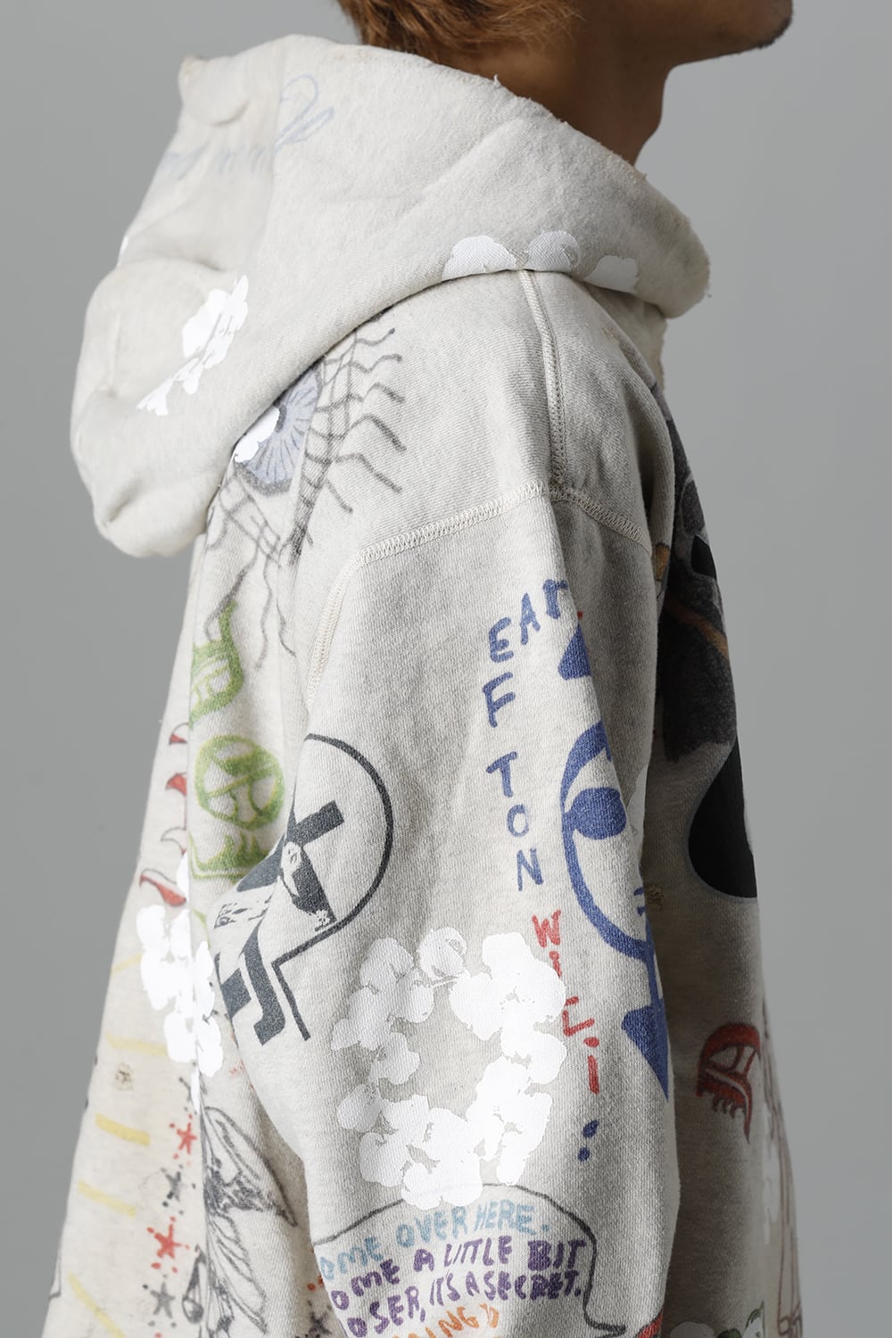 DENIM TEARS × ©SAINT M×××××× "SAINT TEARS" Graffiti Hoodie