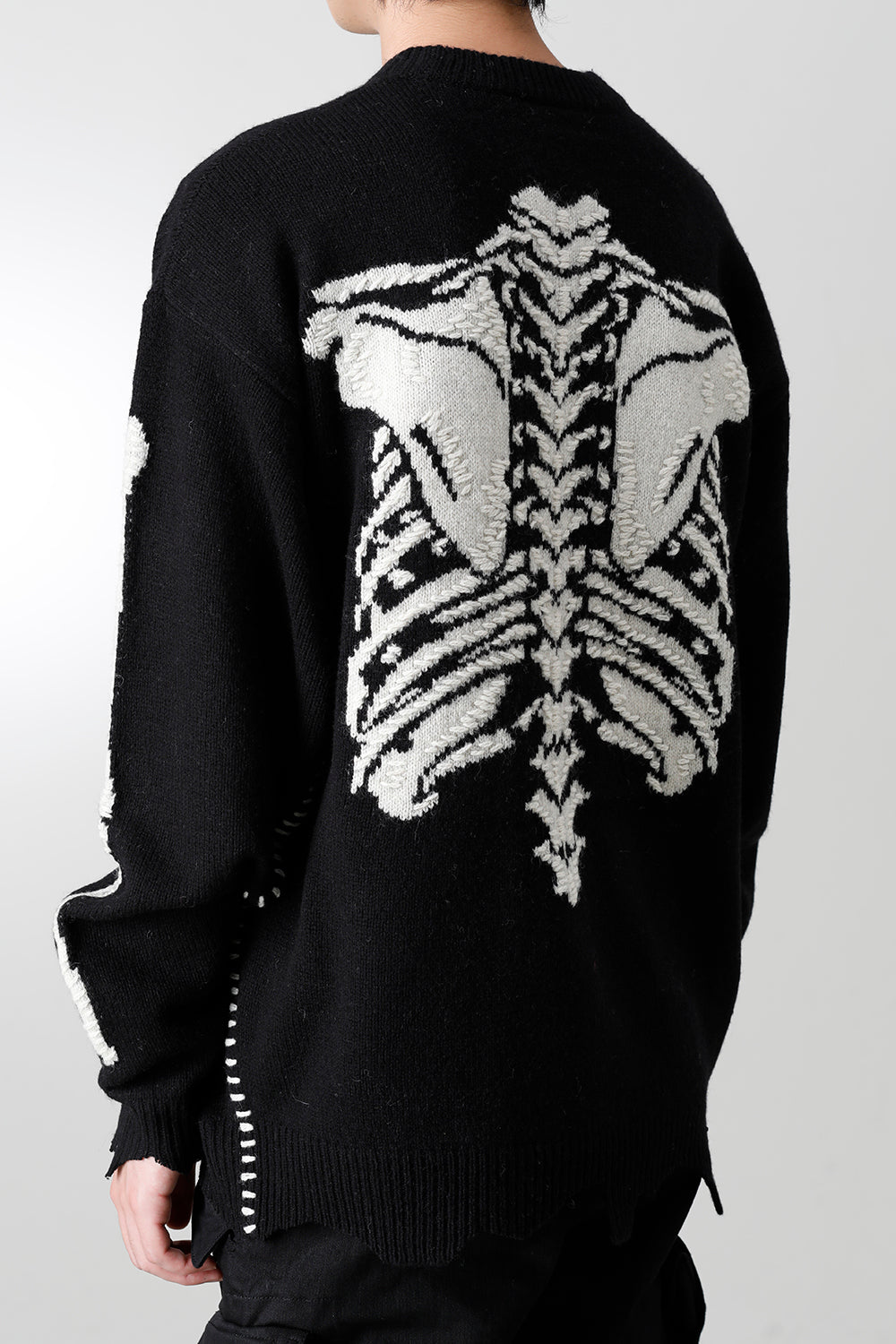 VLONE × ©SAINT M×××××× BONE Knit