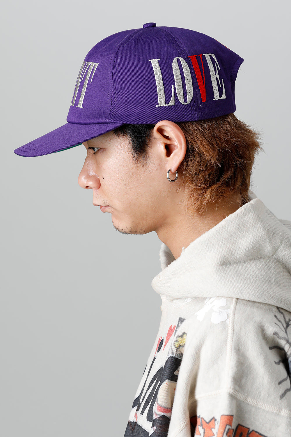 VLONE × ©SAINT M×××××× Cap Purple