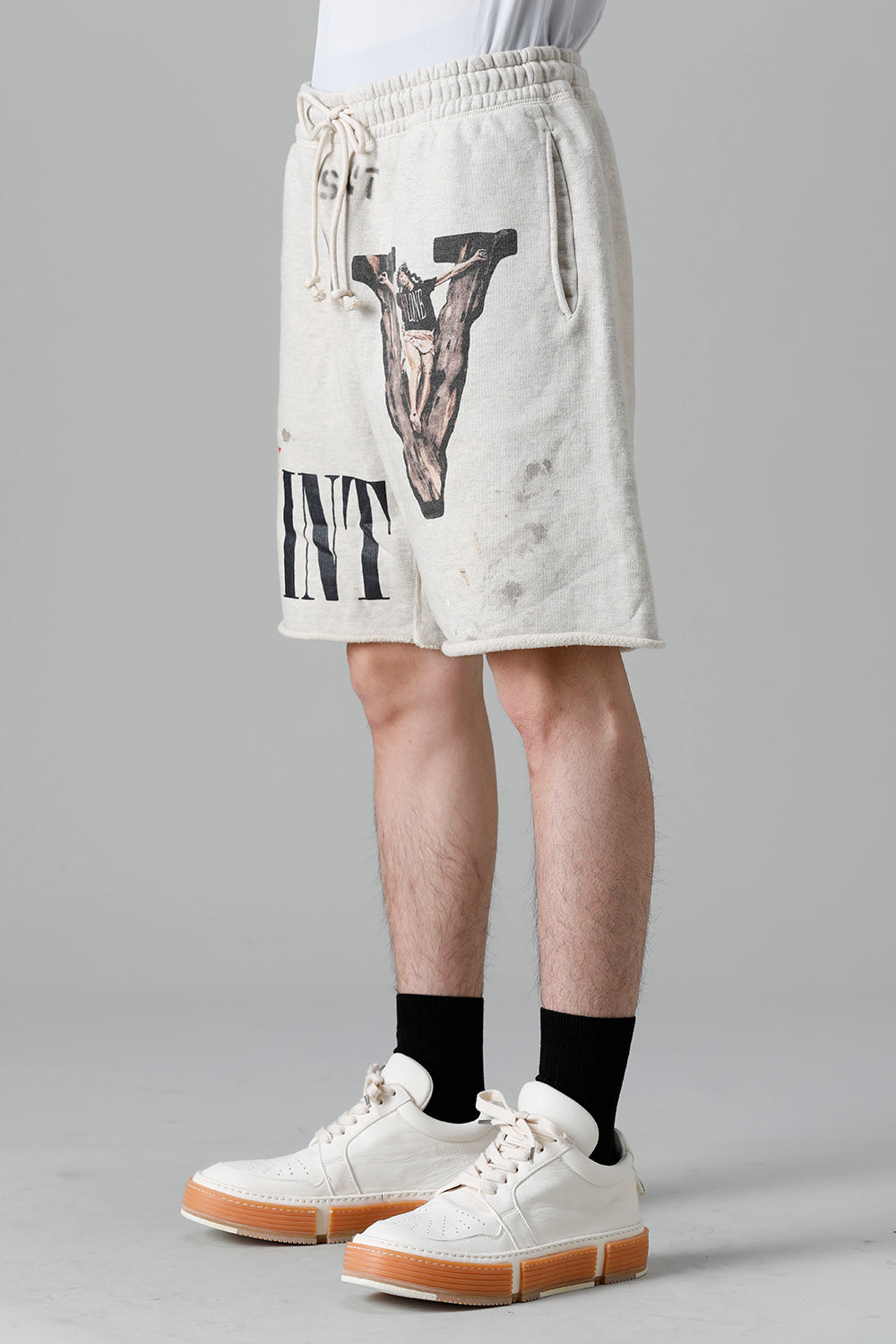 VLONE × ©SAINT M×××××× Shorts