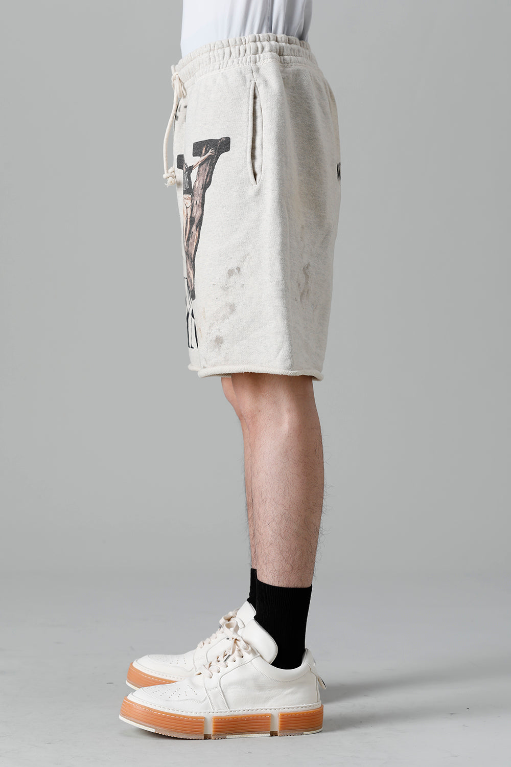 VLONE × ©SAINT M×××××× Shorts