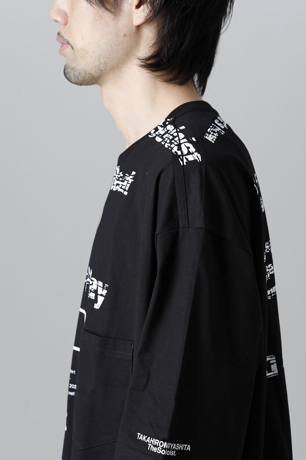 oversized s/s t. (pause≒play) Black