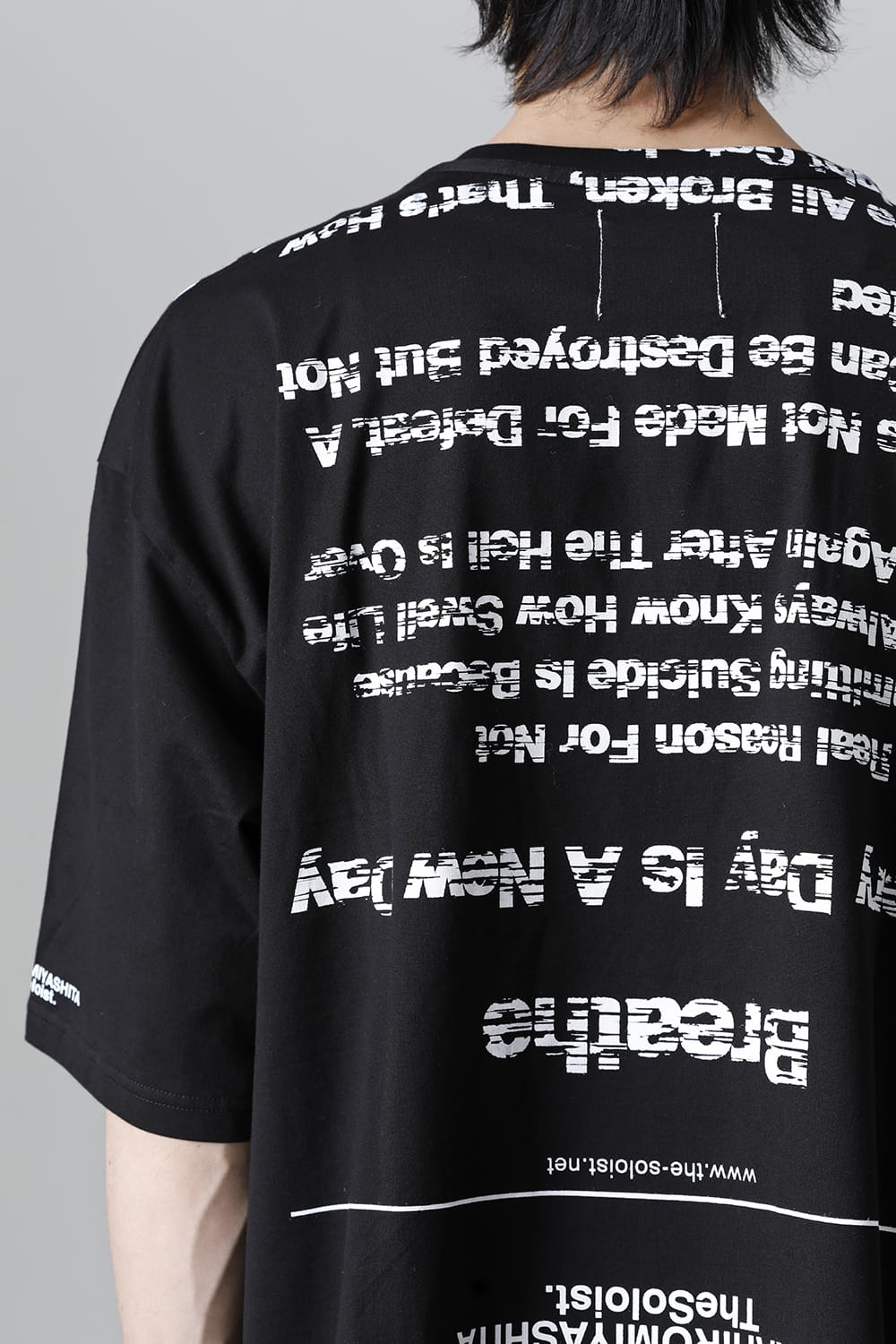 oversized s/s t. (pause≒play) Black