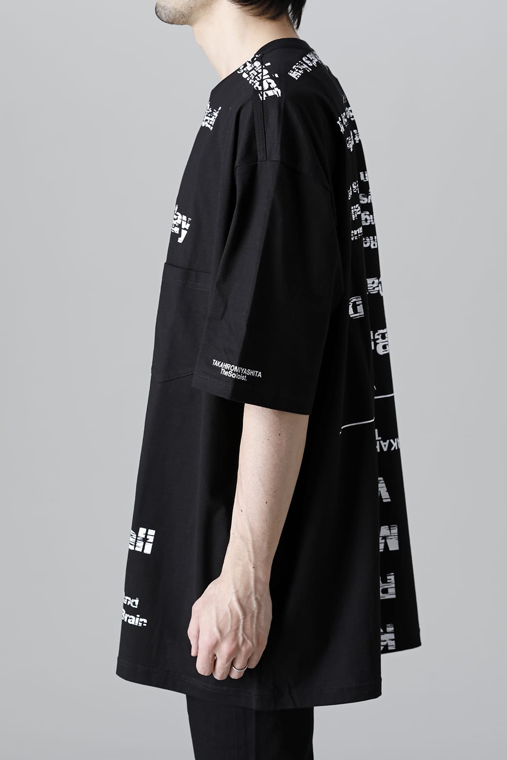 oversized s/s t. (pause≒play) Black