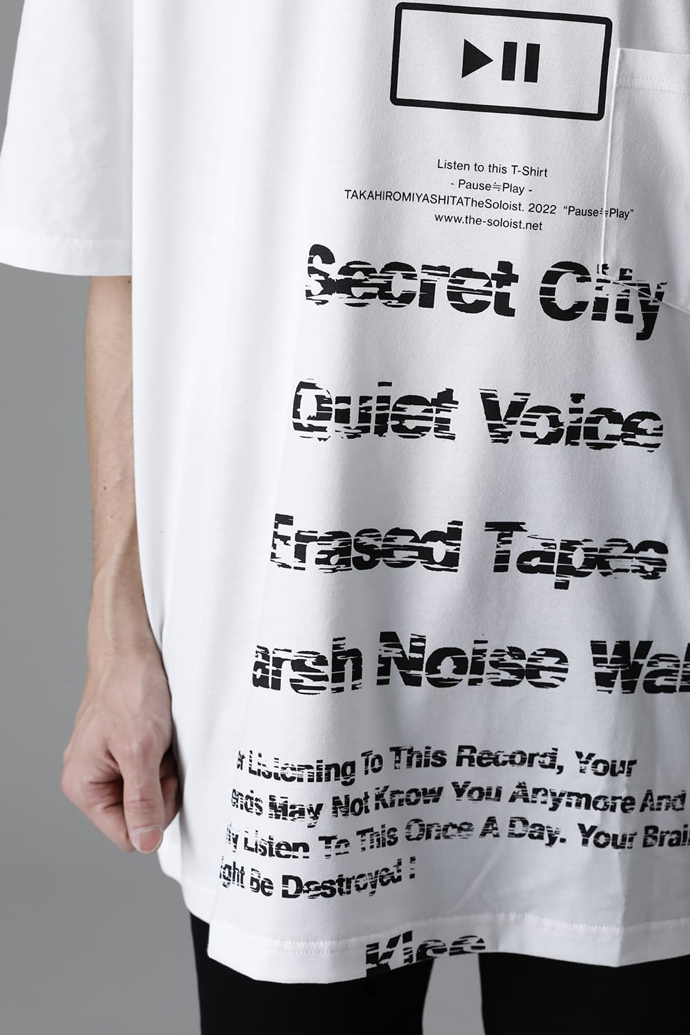 oversized s/s t. (pause≒play) White