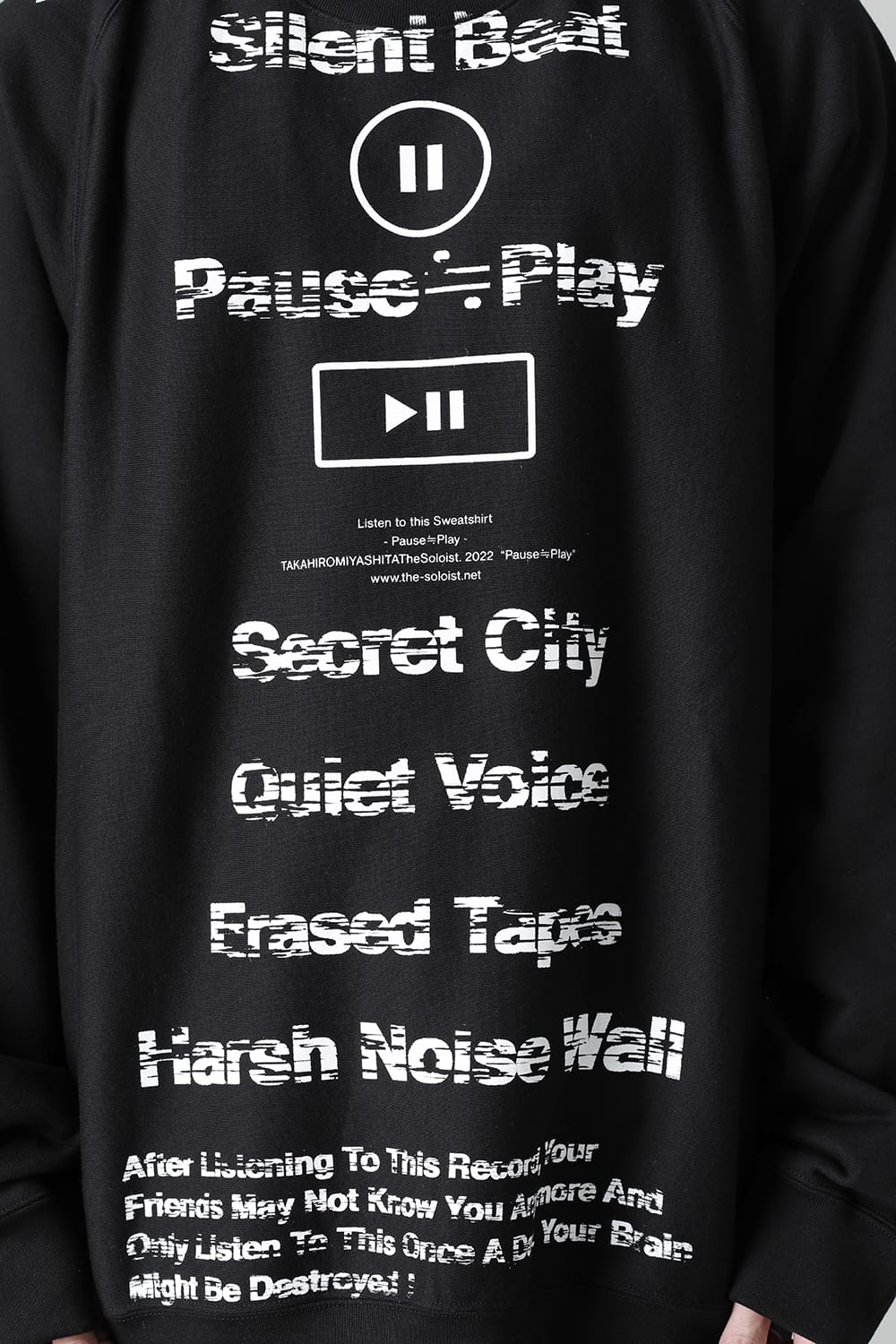 oversized crew neck sweatshirt. (pause≒play)