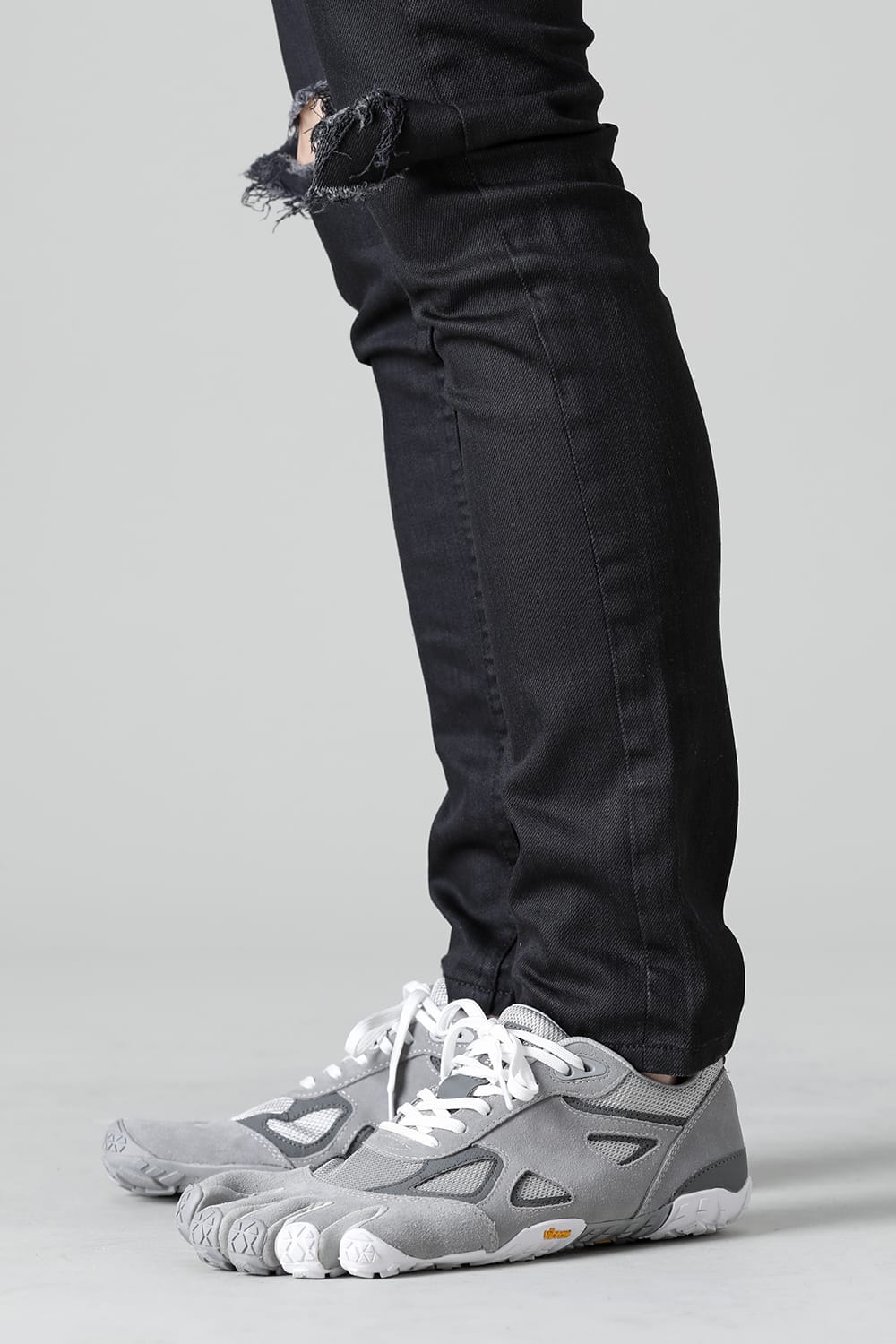 five fingers shoes.(men's) Gray