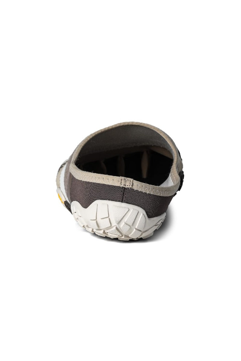 nin-sabo-soloist.(fivefinger slip on) Beige