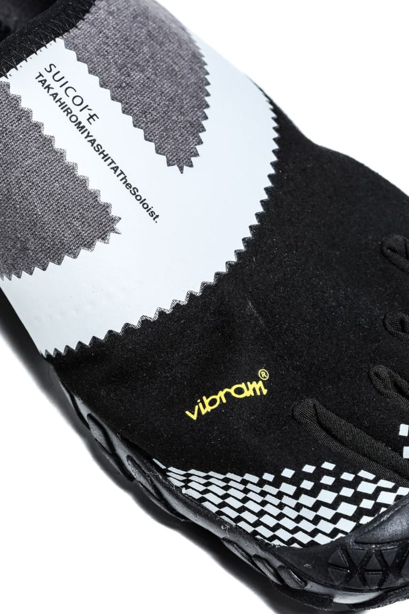 nin-sabo-soloist.(fivefinger slip on) Black