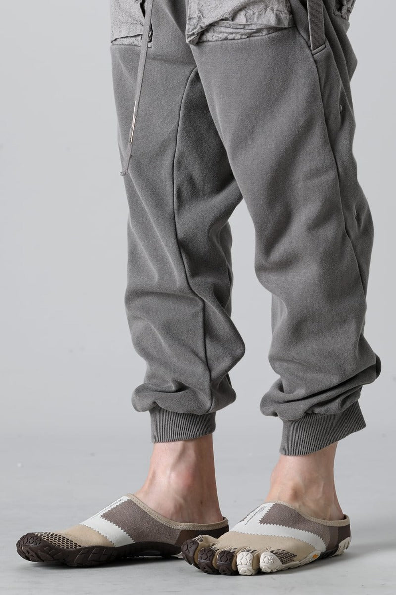 nin-sabo-soloist.(fivefinger slip on) Beige