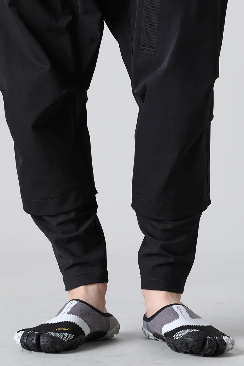 nin-sabo-soloist.(fivefinger slip on) Black