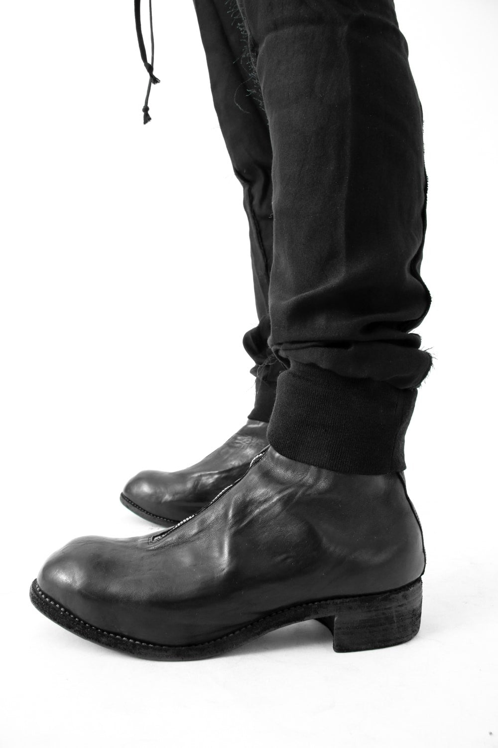 LIGHT RAYON - DULL SLIM TRACK PANT