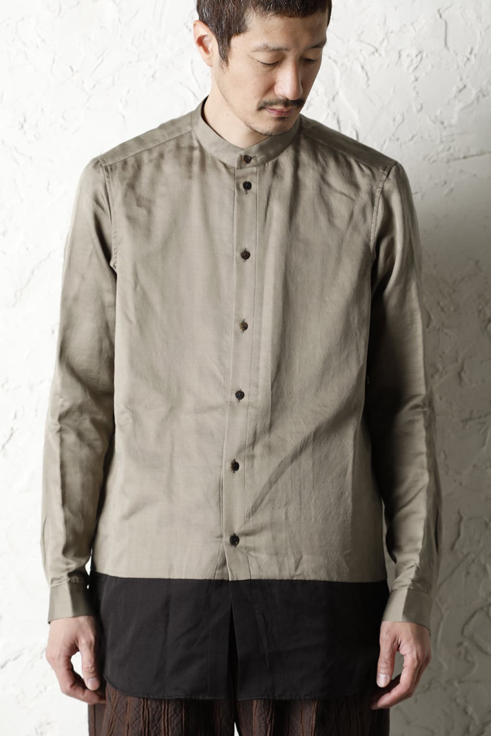 Shirt silk/wool satin sandblast finish Sand Beige Combi