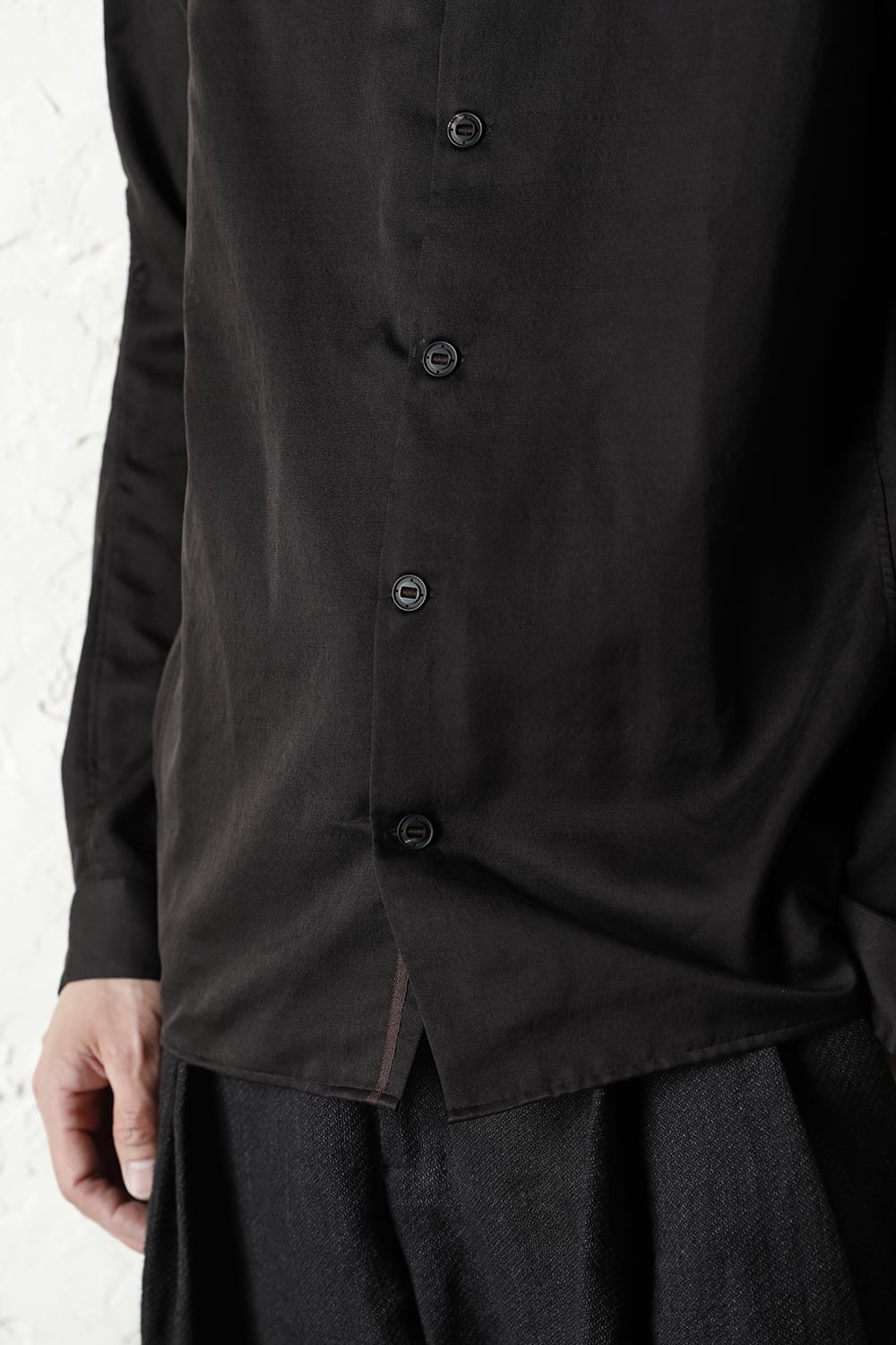 Shirt silk/wool satin sandblast finish Otter Gray