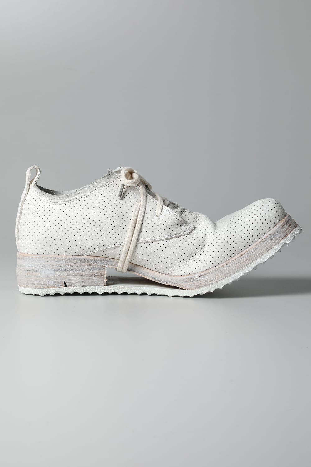 SHOE 1.1 WHITE LEATHER