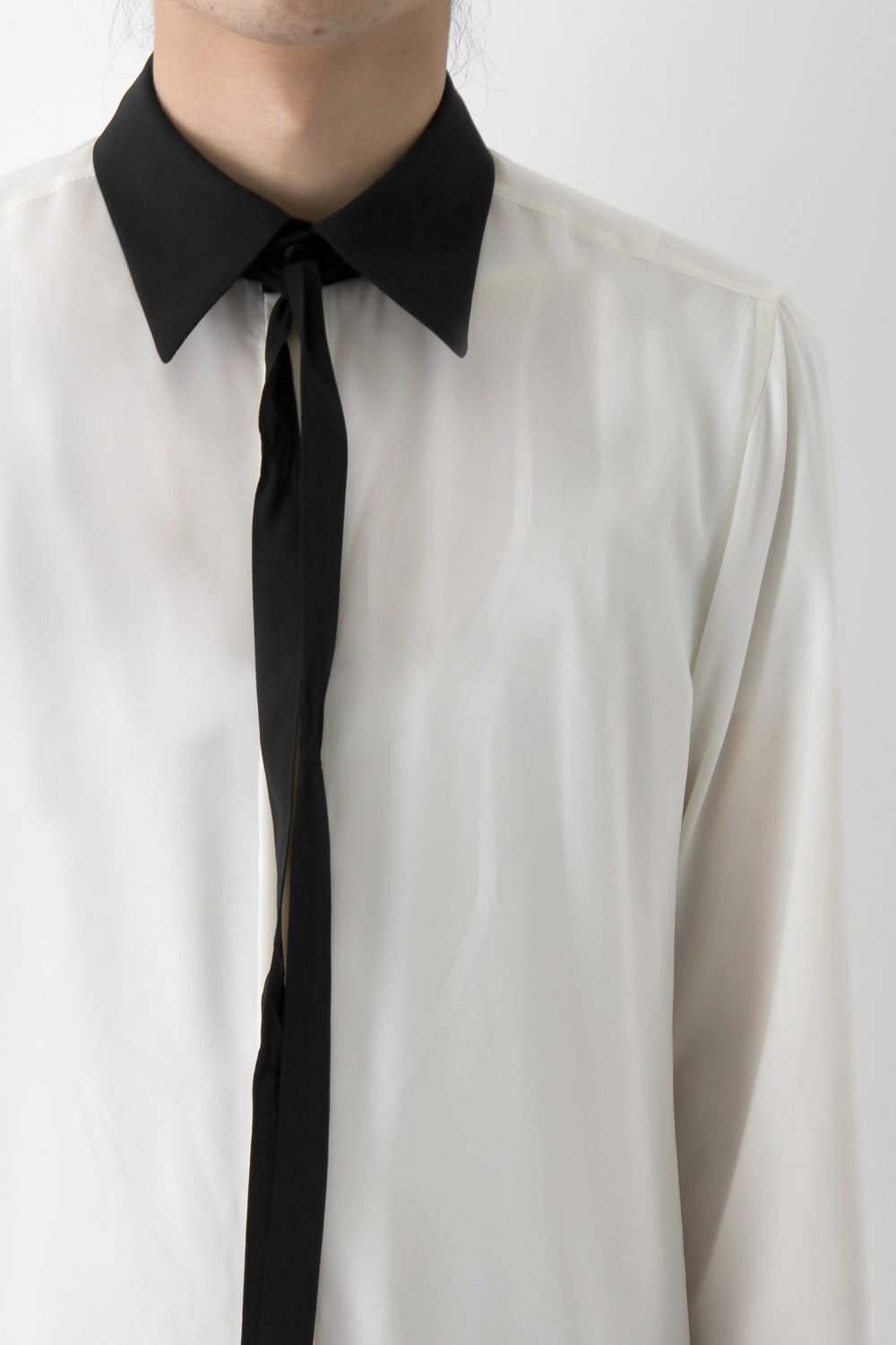LAMBERT CREPE DE CHINE BOW COLLAR SHIRT