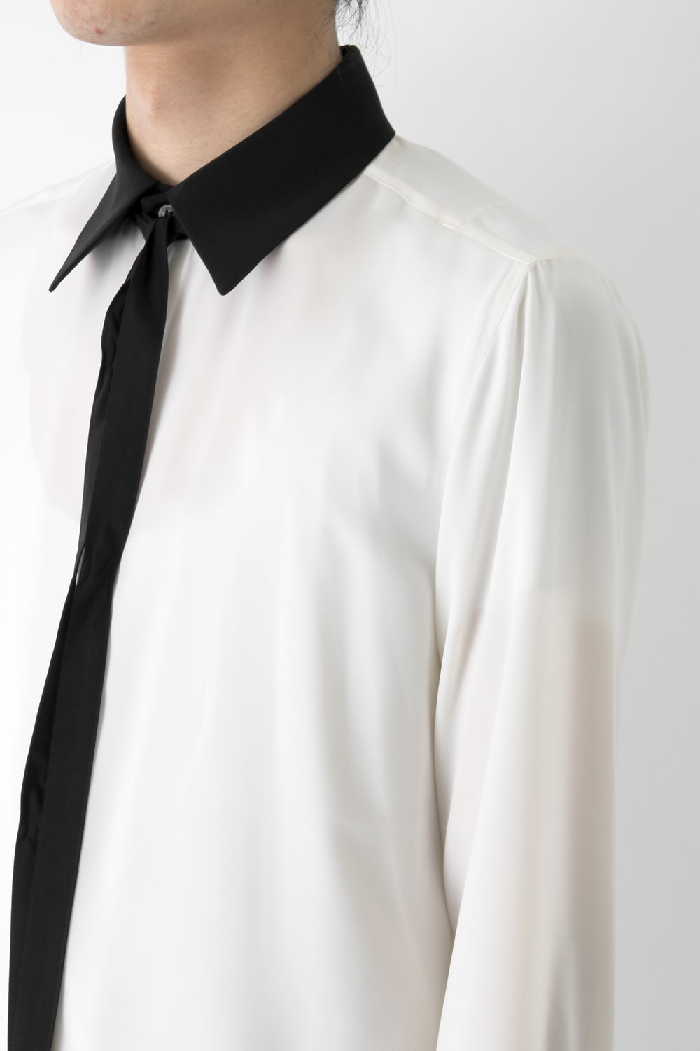 LAMBERT CREPE DE CHINE BOW COLLAR SHIRT
