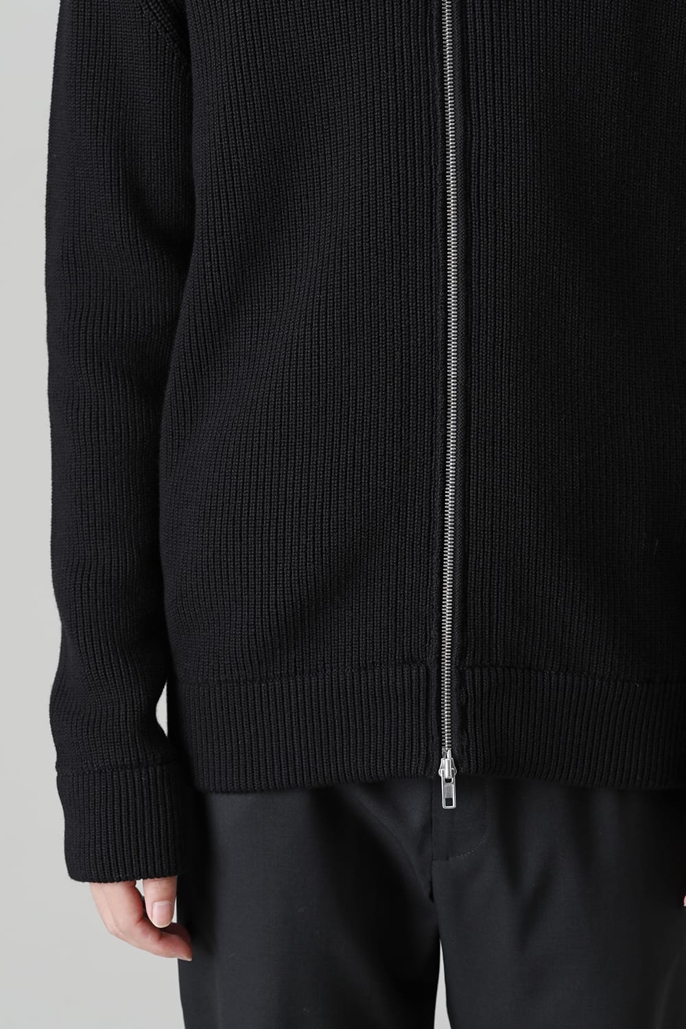 ドライバーズ ジップ アップ ニット Black